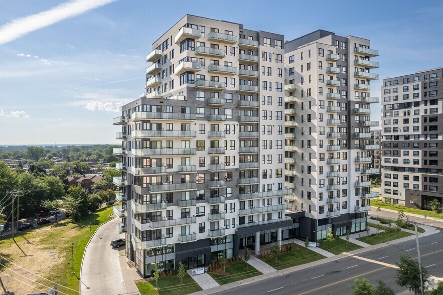 6760 Boul Newman, Montréal, QC à louer - Photo principale - Image 1 de 1