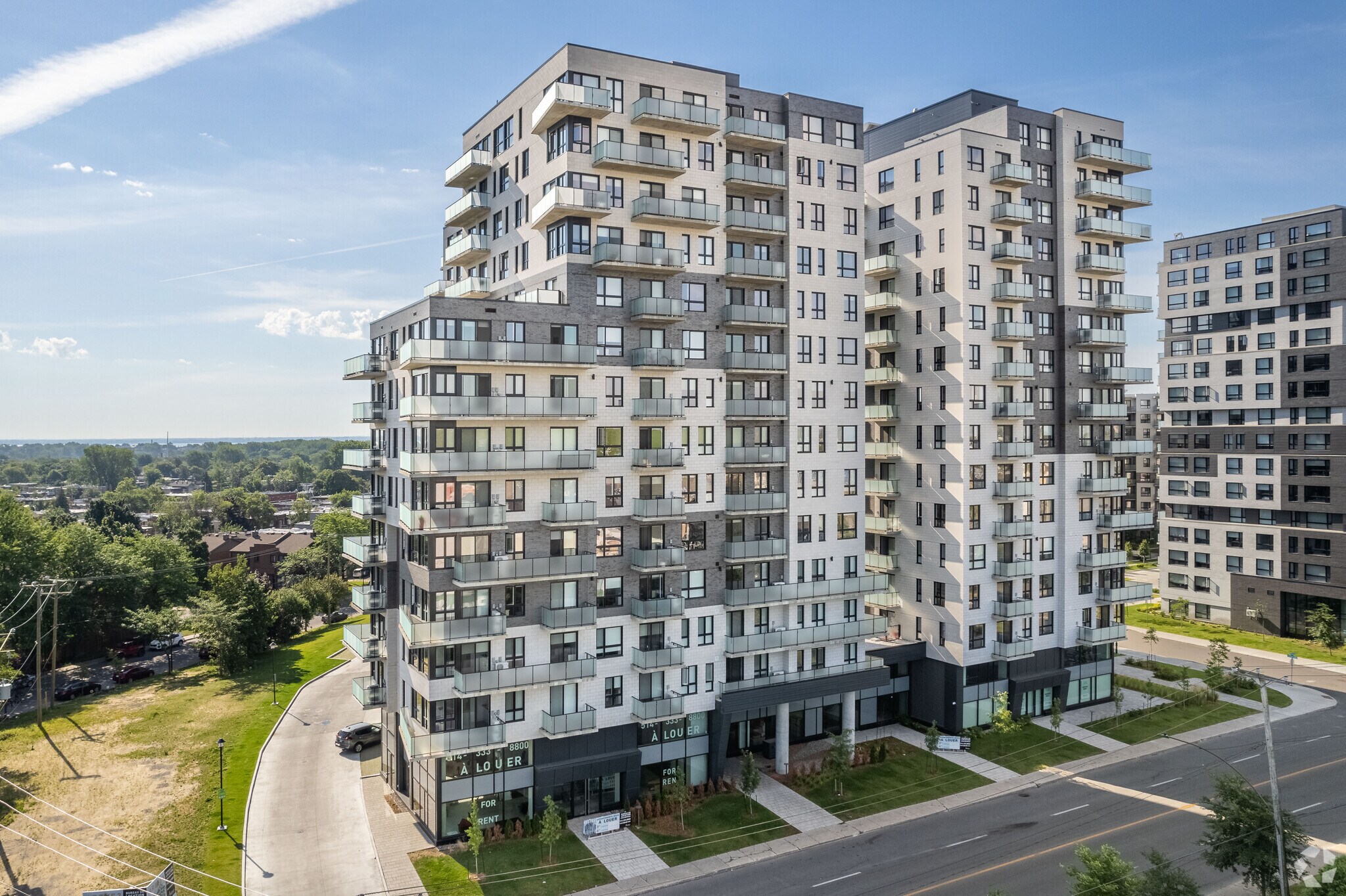 6760 Boul Newman, Montréal, QC à louer Photo principale- Image 1 de 2