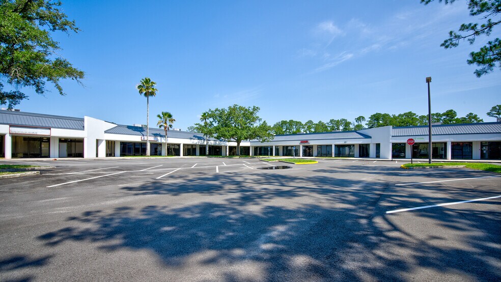 8535 Baymeadows Rd, Jacksonville, FL à louer - Photo du bâtiment - Image 3 de 24