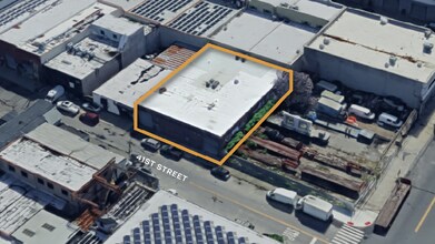 18-71 41st St, Astoria, NY - AERIAL  map view