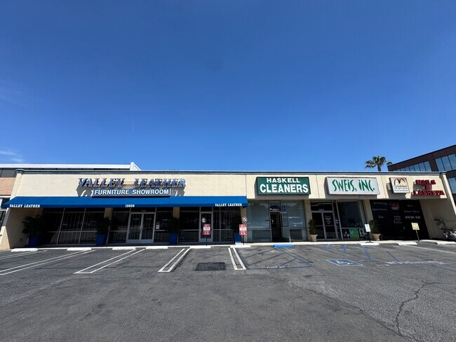 More details for 15605 Ventura Blvd, Encino, CA - Retail for Lease