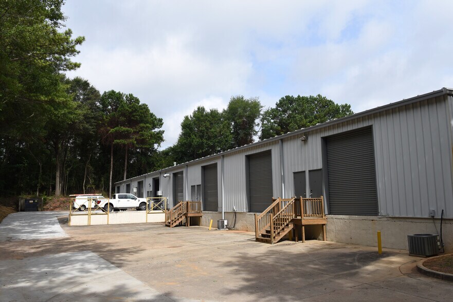 205-219 Fulton Ct, Peachtree City, GA à louer - Photo du bâtiment - Image 3 de 5