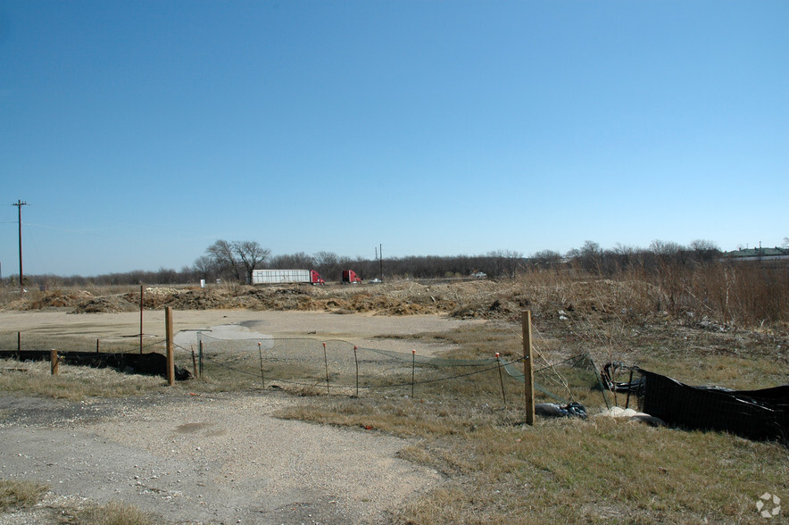 SW Wilshire Blvd, Burleson, TX for sale - Primary Photo - Image 1 of 1