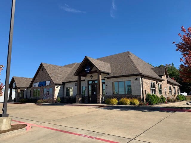 3032 N Eastman Rd, Longview, TX à vendre - Photo du bâtiment - Image 1 de 1