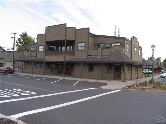 178 S Elm St, Sisters, OR à vendre - Photo principale - Image 1 de 1