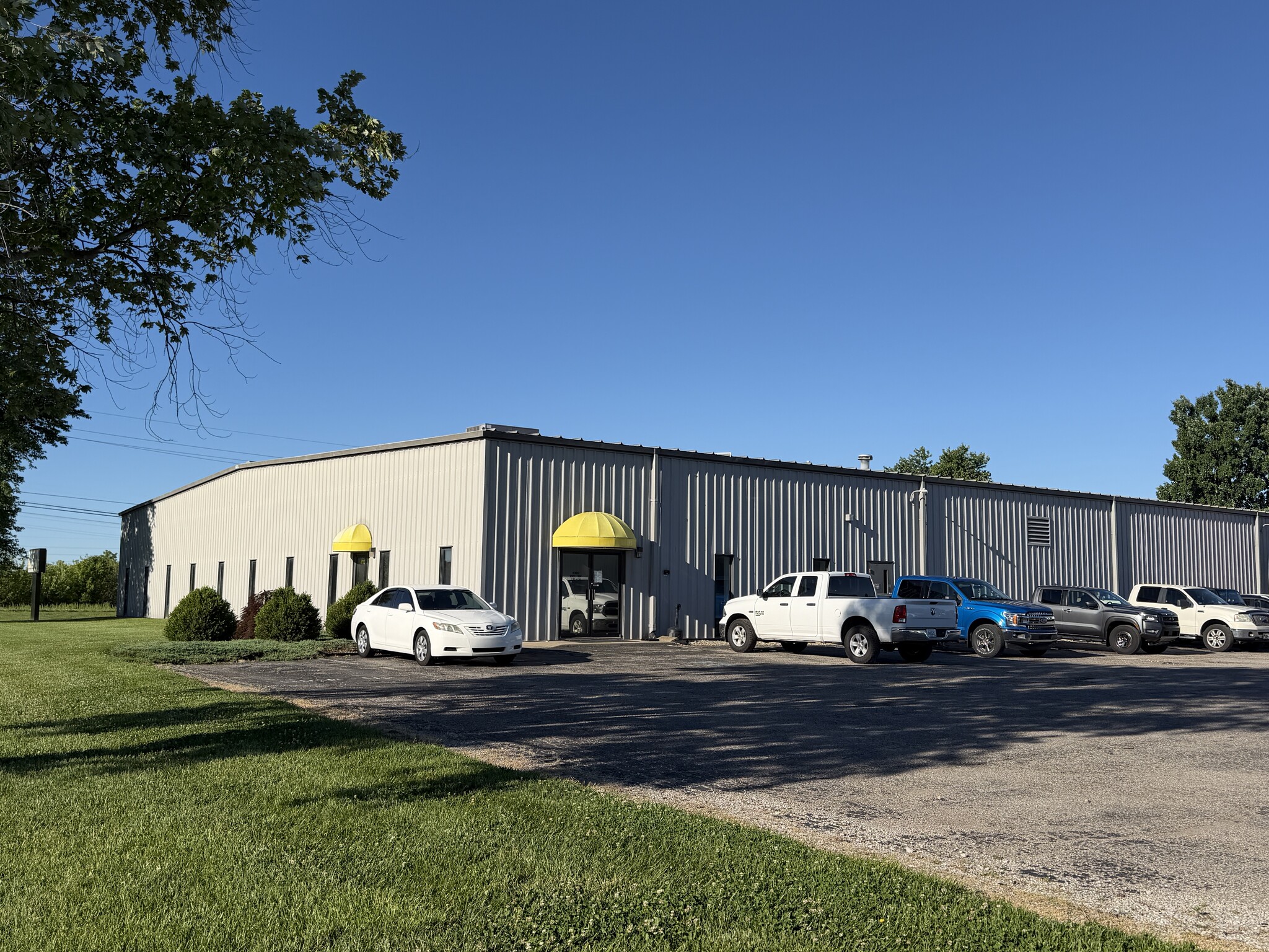 4720 N Spring St, Evansville, IN for sale Building Photo- Image 1 of 8