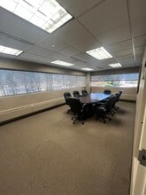 16-00 State Route 208, Fair Lawn, NJ for lease Interior Photo- Image 2 of 5