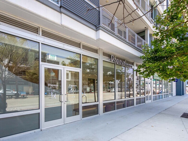 11924 W Washington Blvd, Los Angeles, CA à louer - Photo du bâtiment - Image 3 de 82