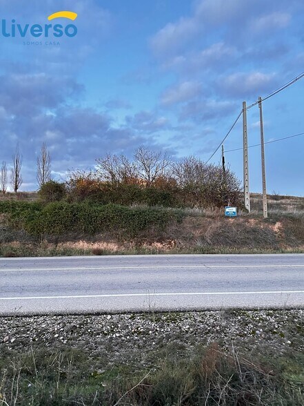 Terrain dans Aranda de Duero, Burgos à vendre - Photo du bâtiment - Image 2 de 4