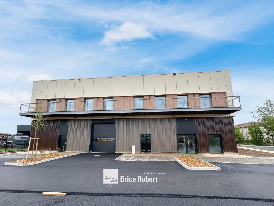 Flex in Rillieux La Pape for sale Building Photo- Image 1 of 7