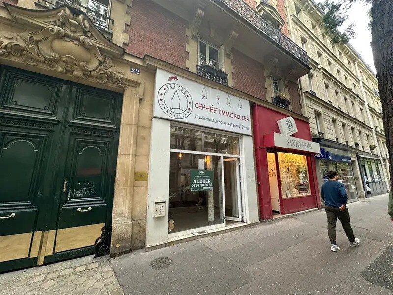 Commerce de détail dans Paris à louer Photo du bâtiment- Image 1 de 7