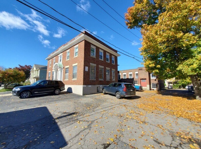 11 Boyd St, Watertown, MA à louer - Photo du bâtiment - Image 2 de 12