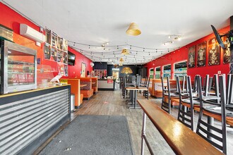 5003 N Lombard St, Portland, OR for sale Interior Photo- Image 1 of 14