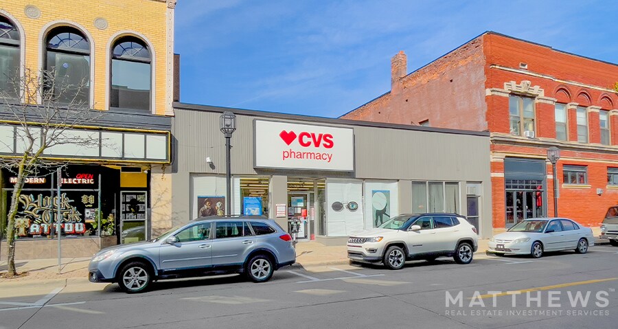 35 N Walnut St, Mount Clemens, MI à louer - Photo du bâtiment - Image 3 de 6