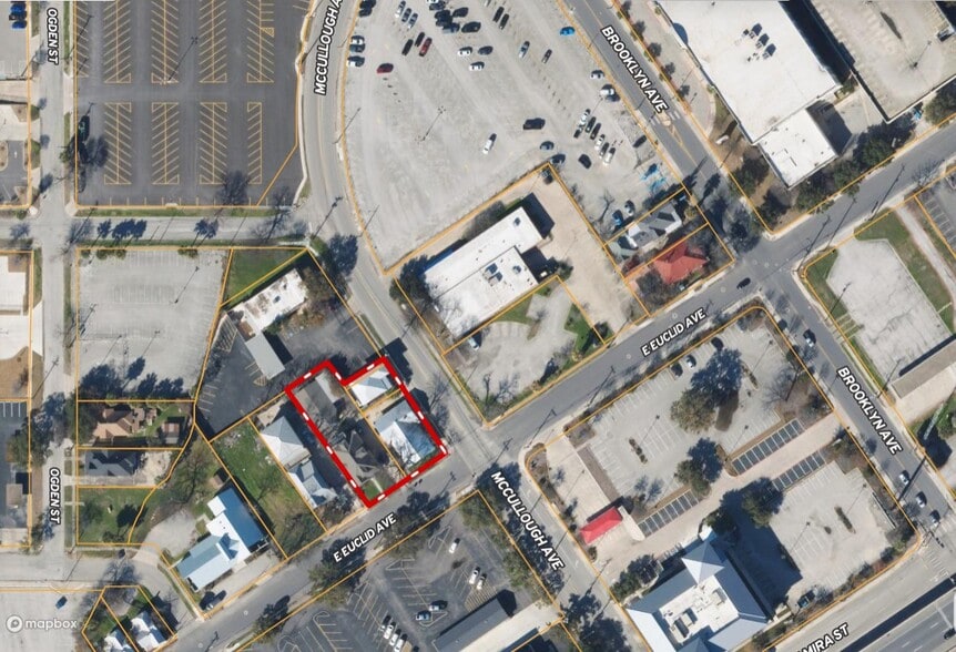 3 Property Portfolio Near Downtown portfolio of 3 properties for sale on LoopNet.ca - Building Photo - Image 3 of 37