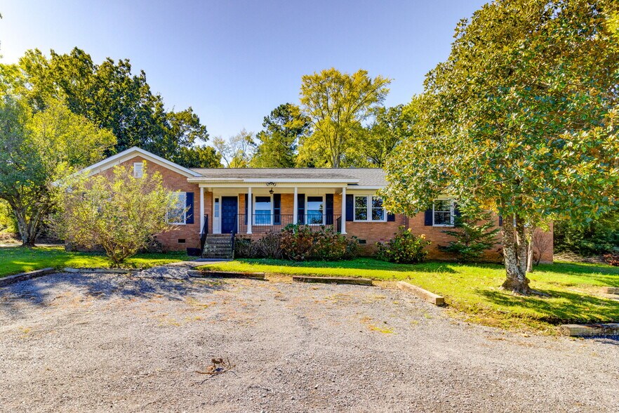 161 Chapin Rd, Chapin, SC à vendre - Photo du bâtiment - Image 3 de 44