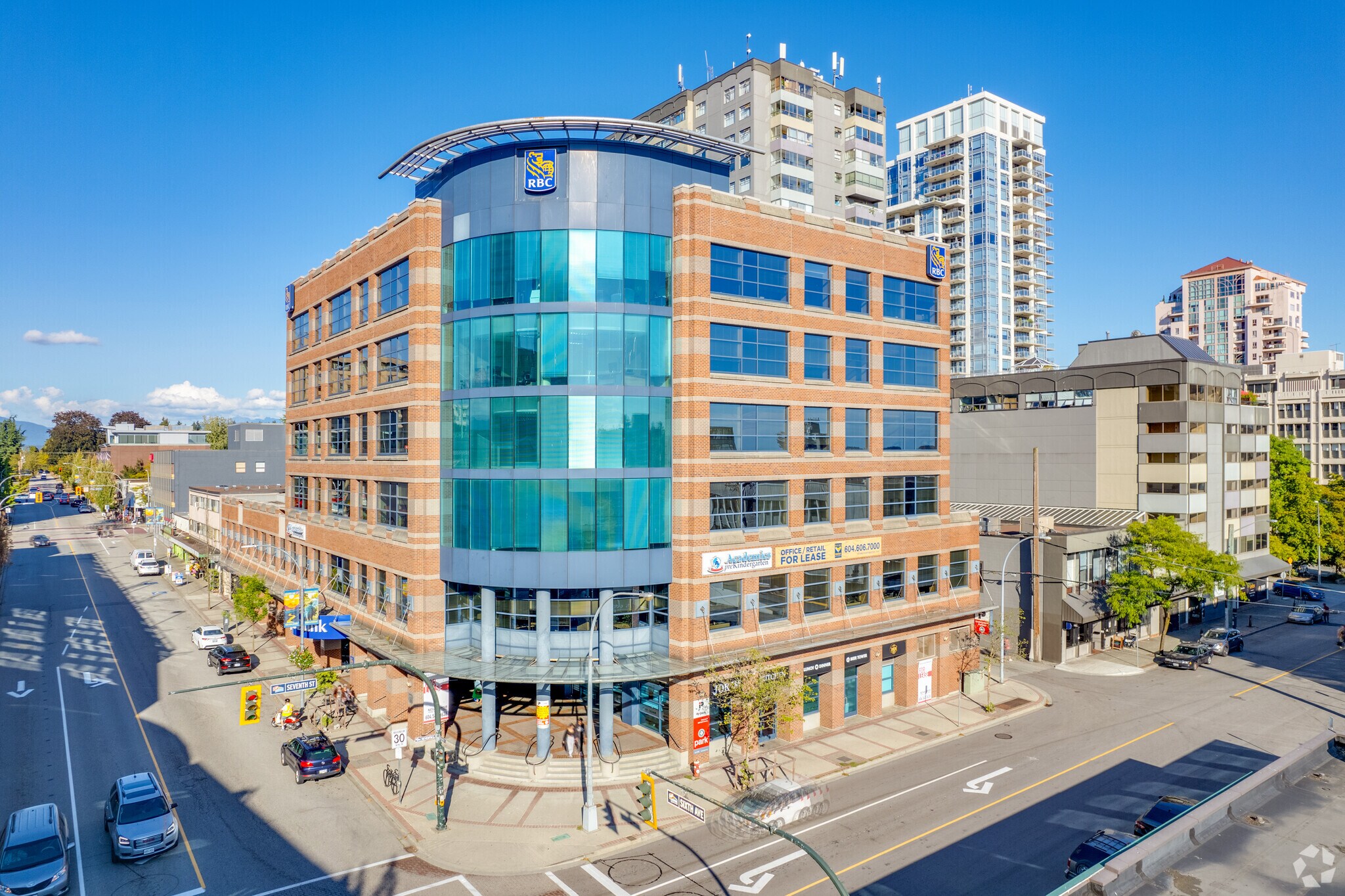 628 6th Ave, New Westminster, BC à louer Photo du bâtiment- Image 1 de 7