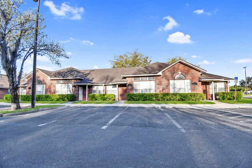 3890 Dunn Ave, Jacksonville, FL à vendre - Photo du bâtiment - Image 3 de 10