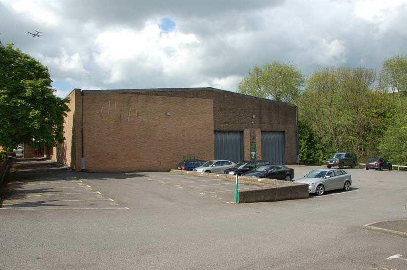 Low Ln, Leeds for lease - Building Photo - Image 3 of 3