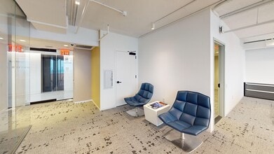 100 N Biscayne Blvd, Miami, FL for lease Interior Photo- Image 2 of 5
