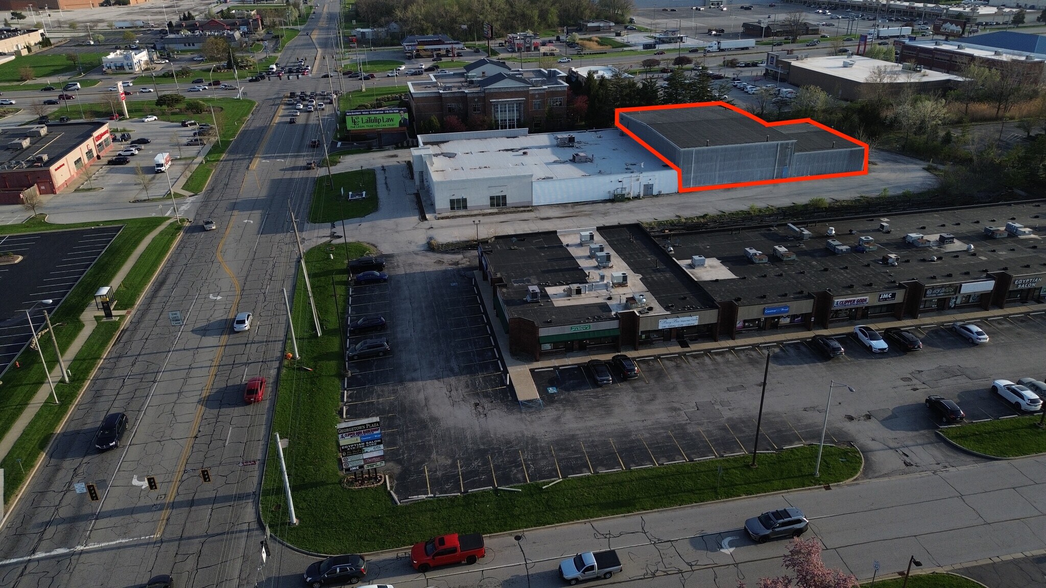 8000 Broadway, Merrillville, IN for lease Primary Photo- Image 1 of 10