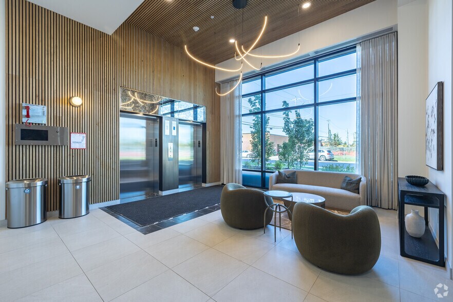 1750 4 St NE, Calgary, AB for lease - Lobby - Image 2 of 23