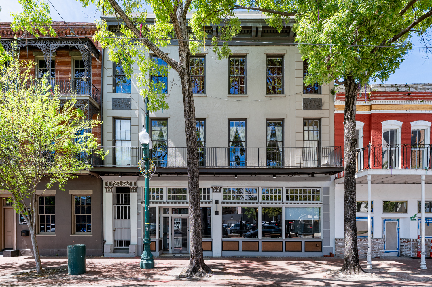 715 St Charles Ave, New Orleans, LA for sale Building Photo- Image 1 of 1