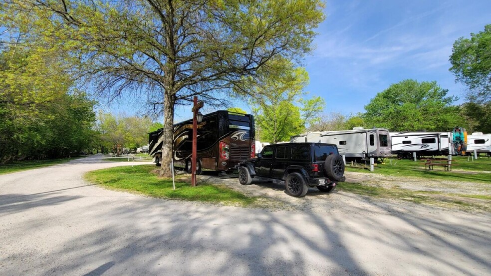 1376 US-65 BUS, Hollister, MO à vendre - Photo du b timent - Image 3 de 3