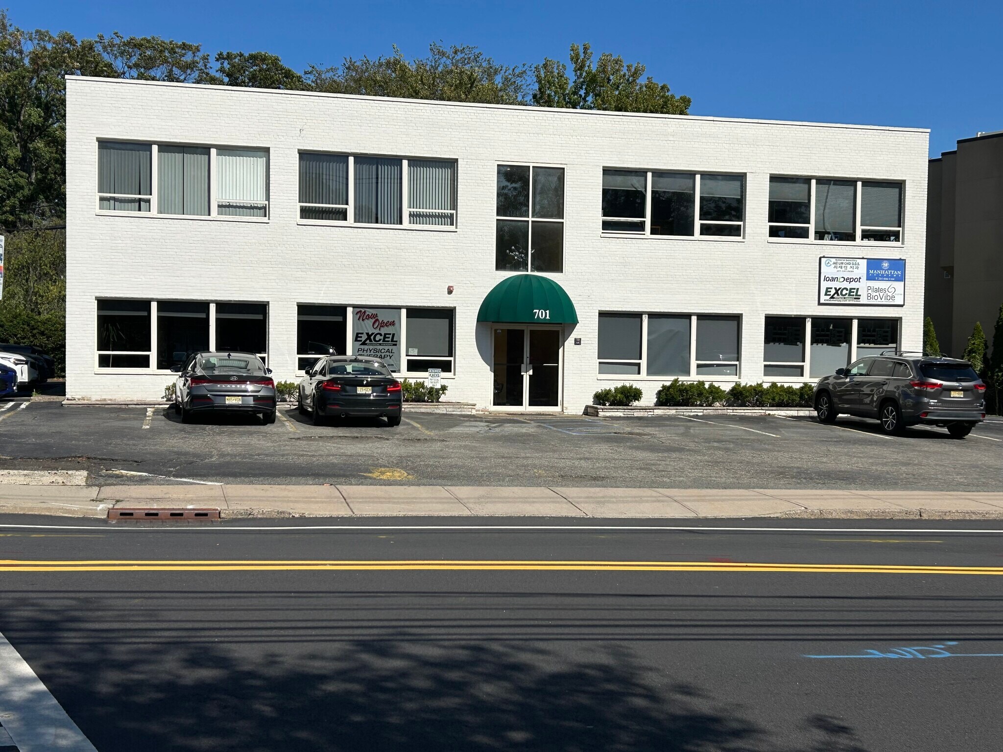 701 E Palisade Ave, Englewood Cliffs, NJ à louer Photo du bâtiment- Image 1 de 18