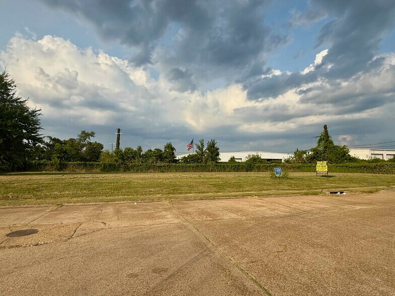 2600 Llewellyn Dr, Alexandria, LA à vendre - Photo du bâtiment - Image 3 de 3