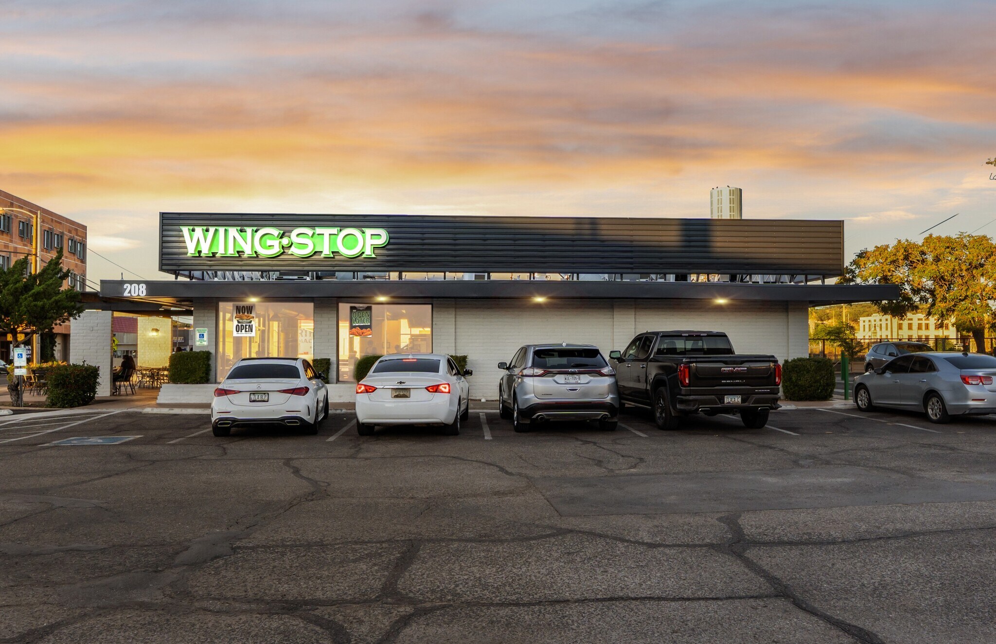 208 N Grand Ave, Nogales, AZ à vendre Photo du bâtiment- Image 1 de 6