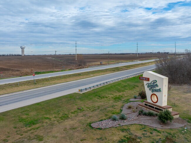 More details for Highway 79, Taylor, TX - Land for Sale
