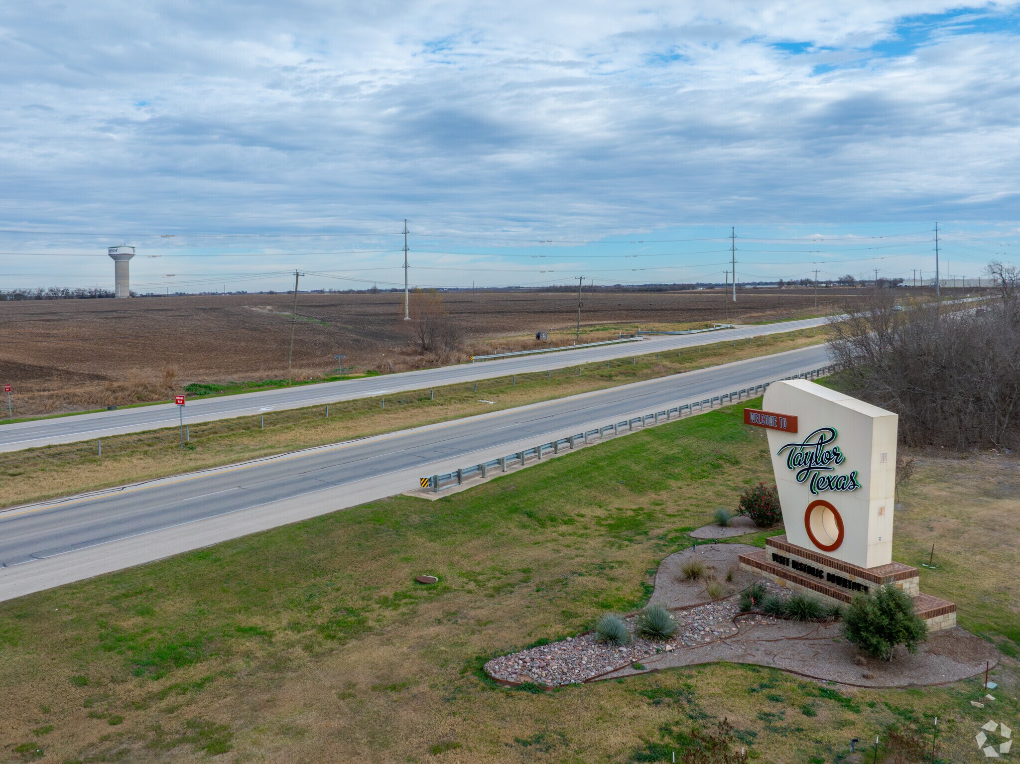 Highway 79, Taylor, TX à vendre Photo principale- Image 1 de 21