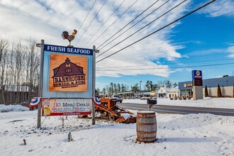 690 Bath Rd, Wiscasset, ME à louer Photo intérieure- Image 2 de 7