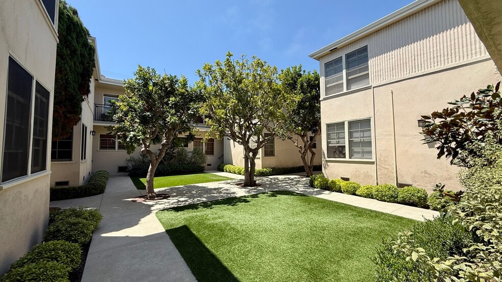 228 Idaho Ave, Santa Monica, CA for sale - Building Photo - Image 2 of 27