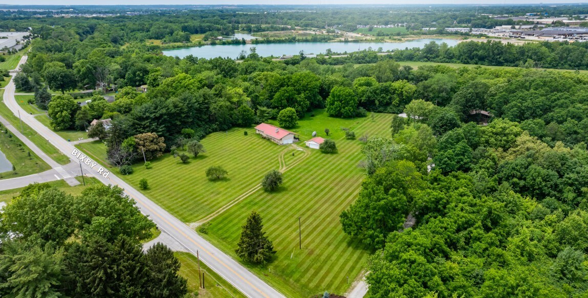 2700-2714 Bixby Rd, Groveport, OH à vendre Photo principale- Image 1 de 2