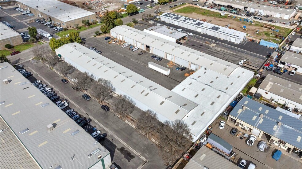 2634 Argyle ave, Fresno, CA for lease - Building Photo - Image 2 of 10