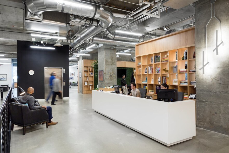 711 N High St, Columbus, OH à louer - Photo intérieure - Image 2 de 16