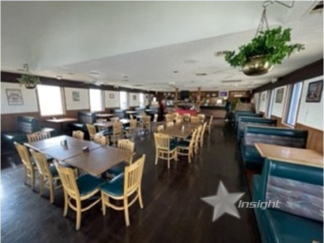 2122 W Gore Blvd, Lawton, OK for sale - Interior Photo - Image 3 of 3