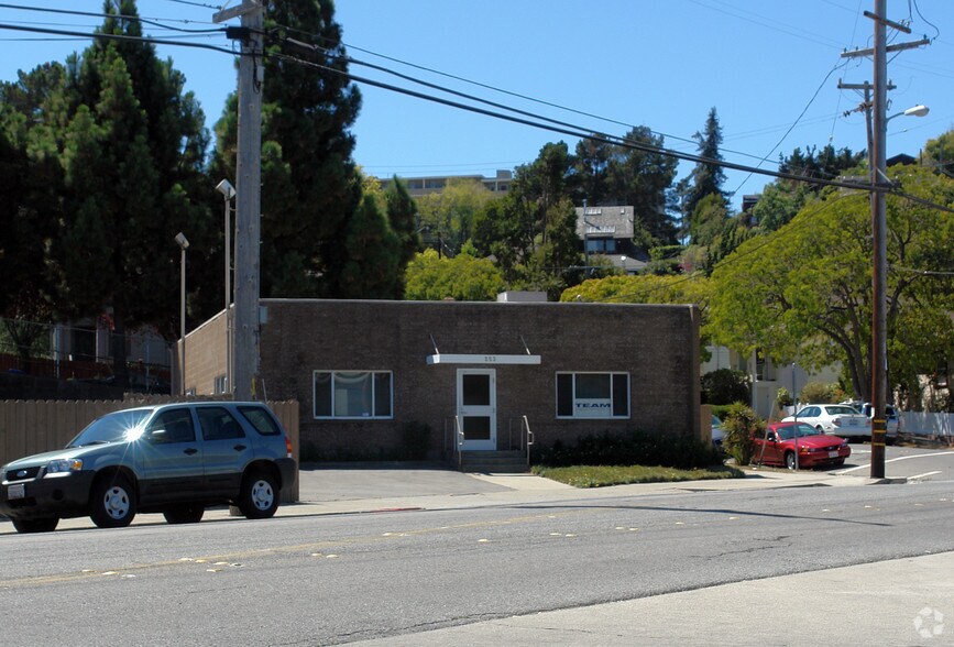 253 Tewksbury Ave, Richmond, CA à vendre - Photo du bâtiment - Image 2 de 10