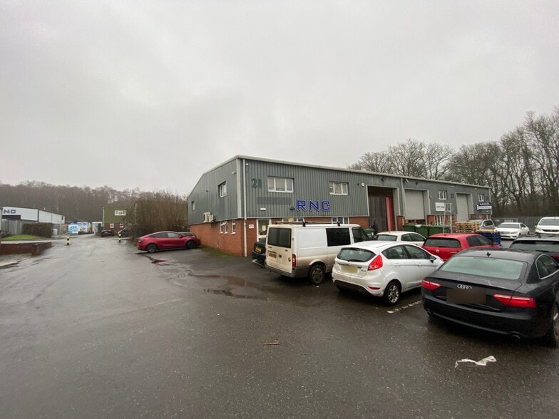 Sandleheath Industrial Estate, Sandleheath à vendre - Photo du bâtiment - Image 1 de 1