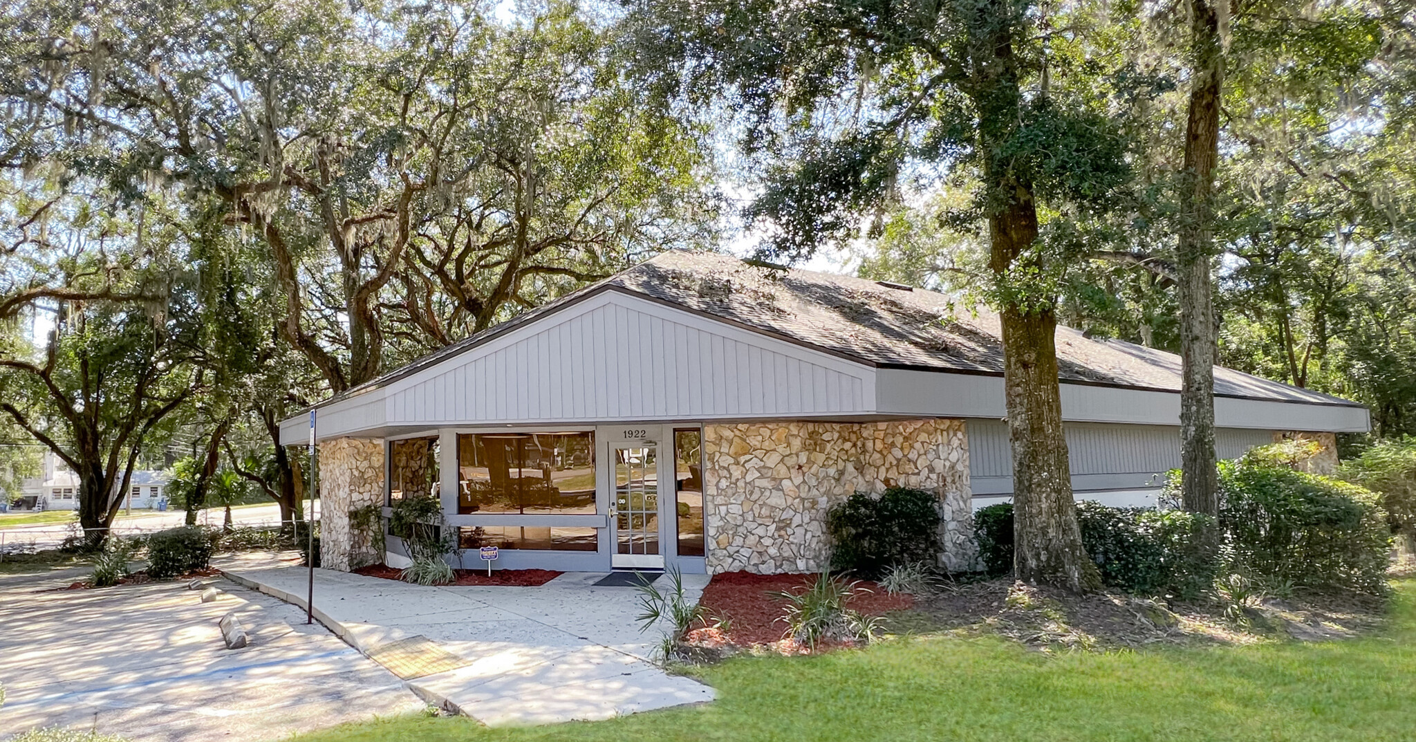 1922 University Blvd S, Jacksonville, FL for sale Building Photo- Image 1 of 1