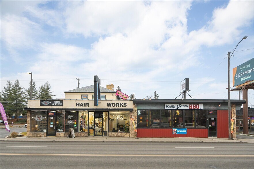 2926 E 29th Ave, Spokane, WA à vendre - Photo du bâtiment - Image 3 de 13