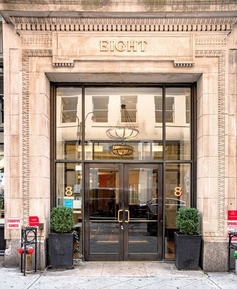 8 W 38th St, New York, NY for lease - Building Photo - Image 3 of 7