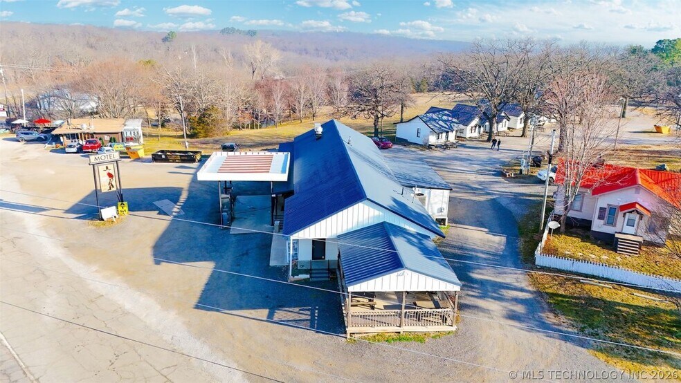 32054 Highway 82, Cookson, OK à vendre - Photo du bâtiment - Image 2 de 5
