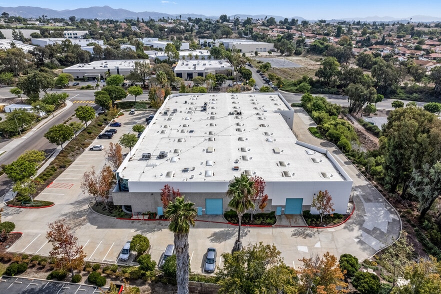 2625 Temple Heights Dr, Oceanside, CA for sale - Building Photo - Image 2 of 9