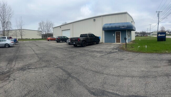 More details for 3635 N Home St, Mishawaka, IN - Industrial for Lease