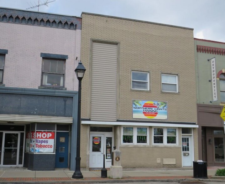 135 S Broad St, Grove City, PA for sale - Building Photo - Image 2 of 3