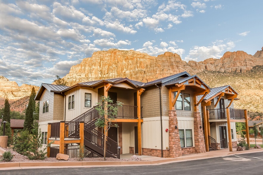 1101 Zion Park Blvd, Springdale, UT for sale - Building Photo - Image 3 of 33