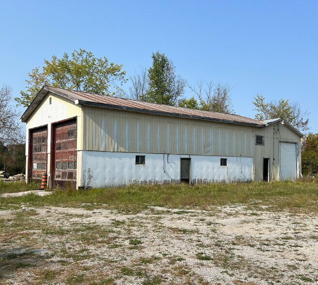 791 Long Beach Rd, Cameron, ON à vendre - Photo du bâtiment - Image 2 de 7